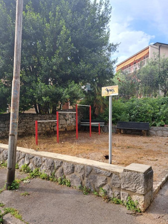 Belvia Apartment Rijeka Luaran gambar